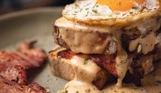 Brunch todo dia e toda hora? Veja onde comer em BH