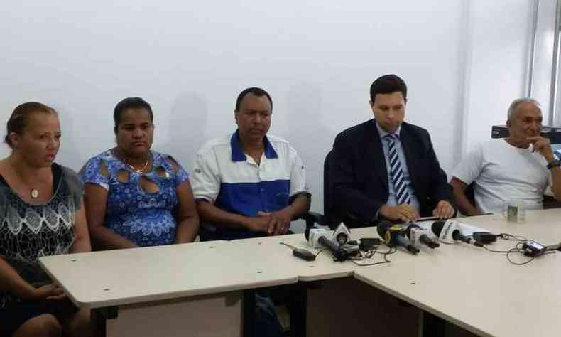 Vítimas do desastre com o promotor Guilherme Meneghin: expectativa renovada(foto: Jair Amaral/EM/D.A PRESS)