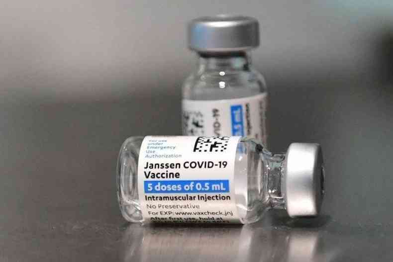 Mais de 40 mil doses da Janssen congelaram e ficaram imprprias para uso(foto: AFP/Frederic J. BROWN)