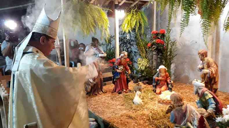 Cena do nascimento do Menino Jesus ficar exposta e aberta ao pblico at 6 de janeiro na sede da Cria Metropolitana de BH(foto: Marco Aurlio/Divulgao)