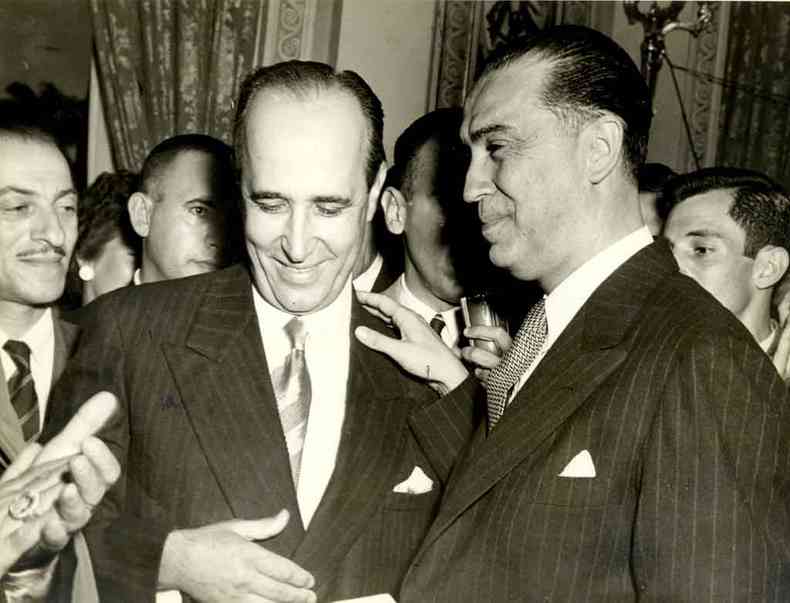 Clvis Salgado tomou posse como governador de Minas, em 1955, quando JK deixou o cargo para disputar a Presidncia(foto: Eugnio Silva/O Cruzeiro/Arquivo EM)