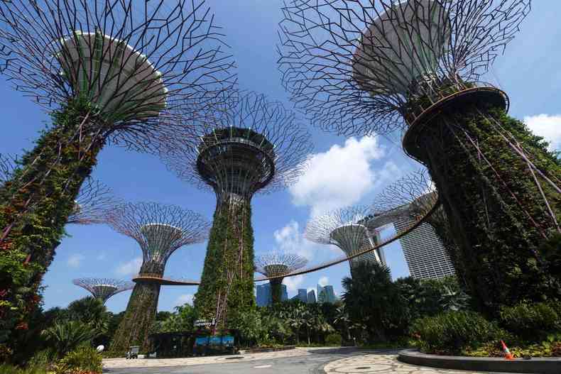 Gardens by the Bay