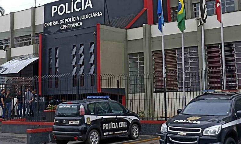 Fachada da Polcia Judiciria de Frana