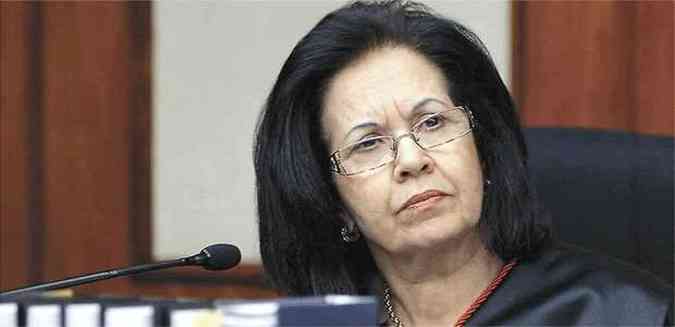 Ministra Laurita Vaz  relatora do processo no tribunal (foto: Nelson Jr/TSE - 4/11/11)