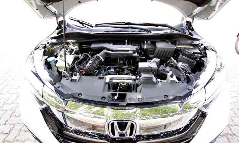 Motor 1.5 turbo e cmbio CVT do desempenho apenas regular ao SUV(foto: Edsio Ferreira/EM/D.A Press)