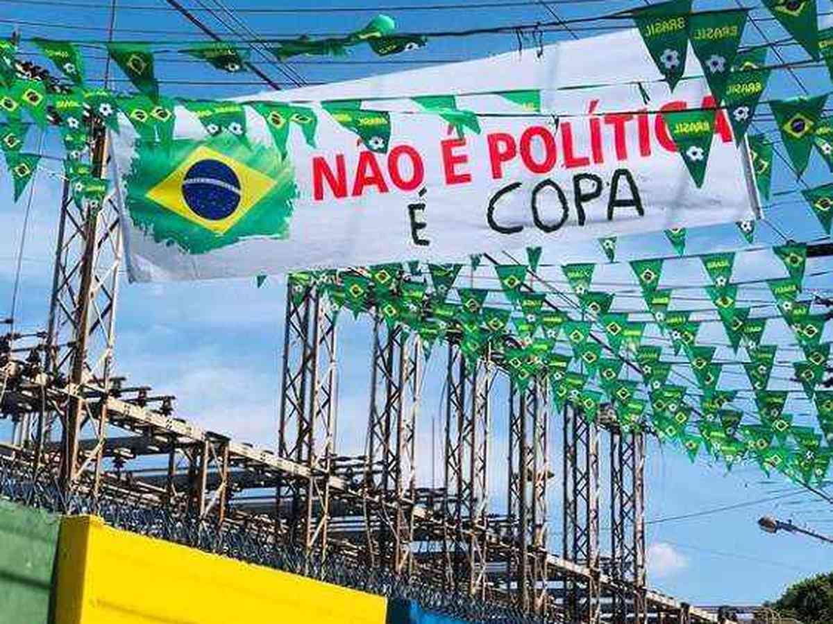 Portal Minas Gerais - Eventos: TRANSMISSÃO DE TODOS OS JOGOS DO BRASIL NA  COPA DO MUNDO