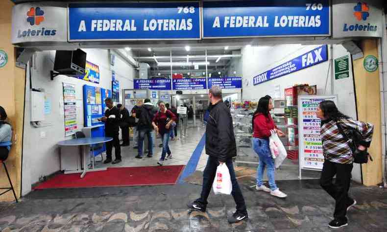A Federal Loterias na Rua Carijs, 760, no Centro, pagou o prmio de R$ 2 milhes para um ganhador da Lotofcil(foto: Gladyston Rodrigues/EM/D.A Press)
