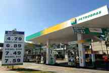 Gasolina reage a corte de impostos com leve recuo em BH