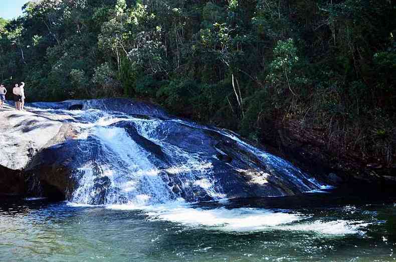 Cachoeiras so alguns dos atrativos da regio de Mau, que est entre os 10 destinos nacionais mais procurados entre viajantes(foto: Divulgao)