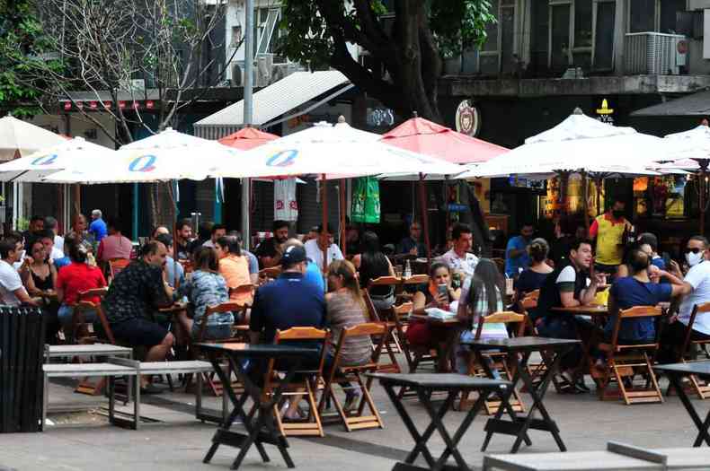 Venda de bebidas alcolicas para consumo nos bares e restaurantes de BH est proibida(foto: Tlio Santos/EM/D.A Press)