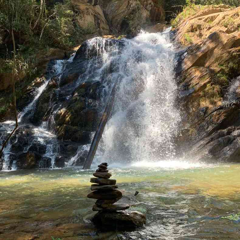 Cachoeiras e contato com a natureza confirmam a vocao de Nova Lima para o turismo ecolgico(foto: Igor Sales/Agncia Trilhei )