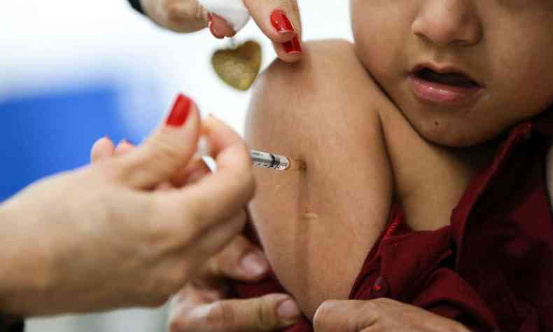 Vacina contra a doena est disponvel em todas as unidades do Sistema nico de Sade (SUS)(foto: Marcelo Camargo/Agencia Brasil )