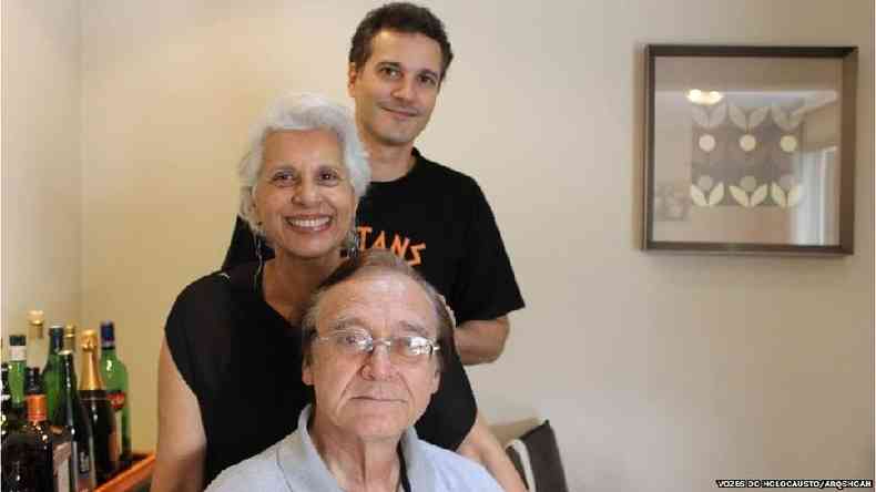 Leon Menache, a esposa Mriam e o filho Alberto. So Paulo, 2014(foto: Vozes do Holocausto/Arqshoah)