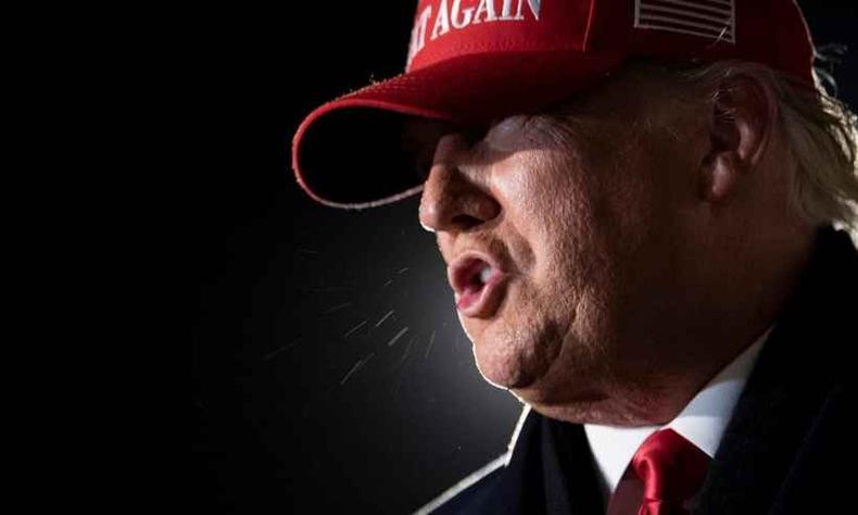Trump em entrevista coletiva(foto: Brendan Smialowski / AFP)