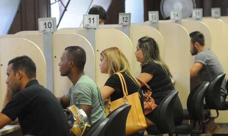 Entre oito setores pesquisados, seis apontam queda na disposio de gerar vagas(foto: Gladyston Rodrigues/EM/D.A Press (19/02/16))
