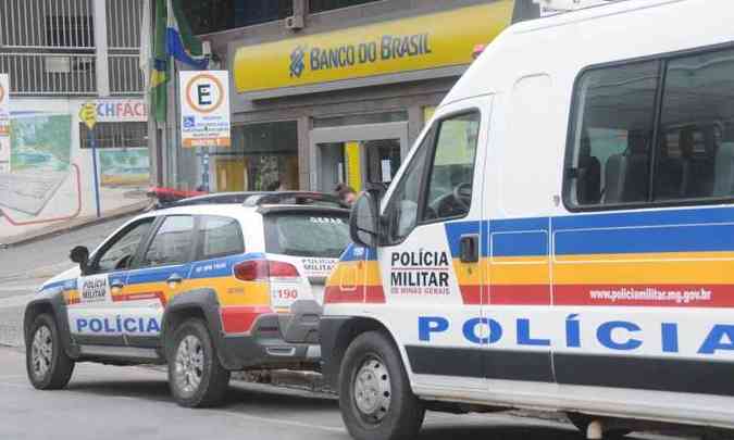 Em Nova Serrana, na Regio Centro-Oeste de Minas, nem policiais escaparam da ao de criminosos(foto: Beto Novaes/EM/D.A Press)