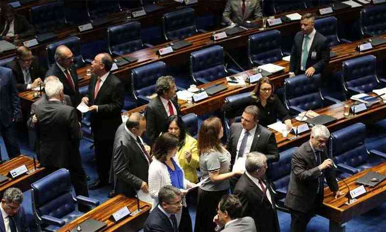 Senadores fecharam um acordo para deixar a MP caducar(foto: Fabio Rodrigues Pozzebom/Agncia Brasil )