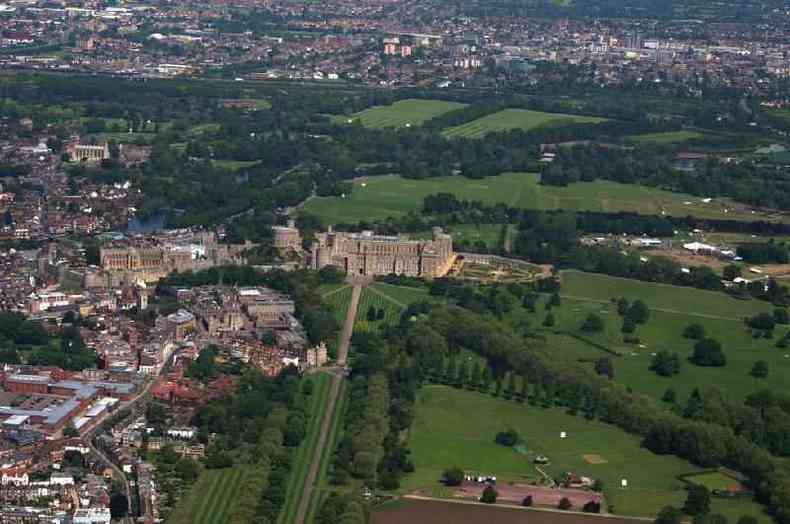 Windsor vista do alto, mostrando o Castelo de Windsor