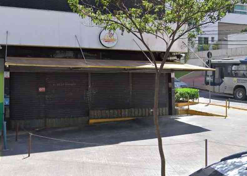 Fachada do Amarelinho da Silva Lobo em foto retirada do Google Maps