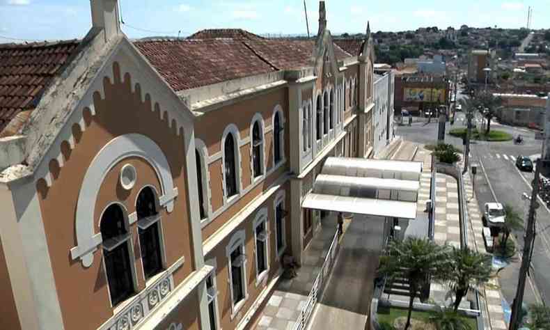 Fachada da Santa casa de Passos