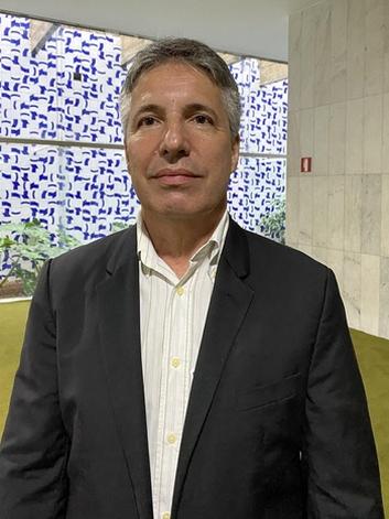 O presidente da Associao Brasileira de Mdicos Com Expertise em Ps-Graduao (Abramepo) e professor titular da Escola de Medicina e Cirurgia da Universidade Federal do Estado do Rio de Janeiro, Eduardo Costa Teixeira