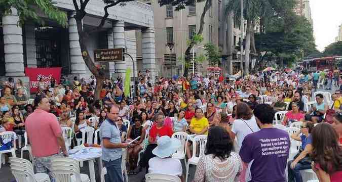 Professores fizeram manifestaes em Belo Horizonte durante a paralisao(foto: Gladyston Rodrigues/EM/D.A.Press)