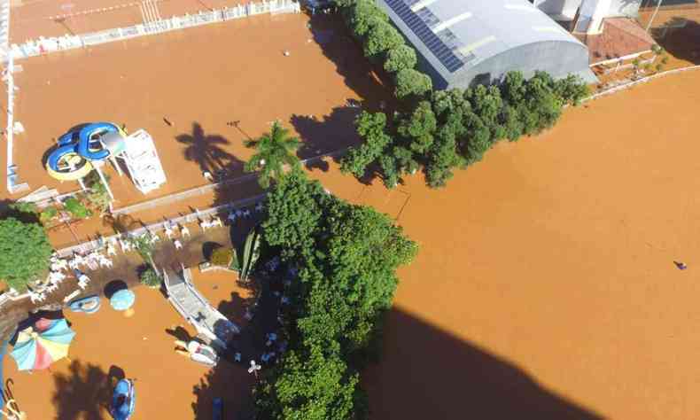 Enchente em Governador Valadares