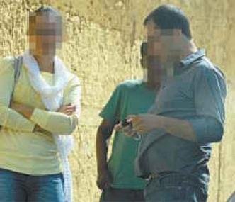 Motoristas entregam as chaves dos carros para os flanelinhas e acabam sendo v�timas de roubos, como a reportagem presenciou(foto: Mateus Parreiras/EM/DA Press)