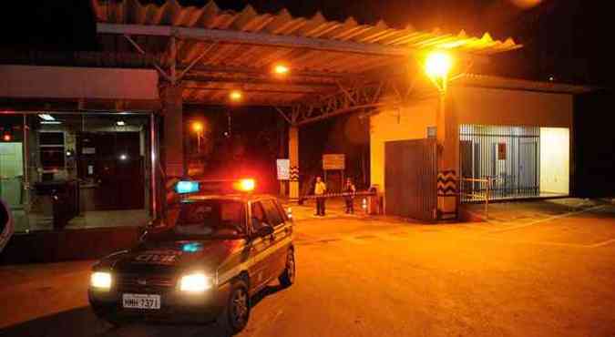 Elevador despencou de 500 metros na noite de quinta-feira em mina da AngloGold e polcia abriu investigao(foto: Marcos Vieira/EM/D.A Press)