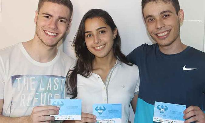 Aulão solidário: foram arrecadadas quase duas toneladas de alimentos em troca de convites para intuições carentes.(foto: Percurso) Aulão solidário: foram arrecadadas quase duas toneladas de alimentos em troca de convites para intuições carentes.(foto: Percurso)