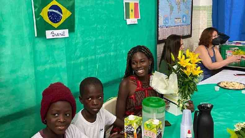 Fatou Ndiaye em uma escola pblica brasileira