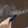 'Óleo de vape não sai do meu pulmão': o jovem internado após fumar cigarro eletrônico, popular no Brasil mesmo proibido