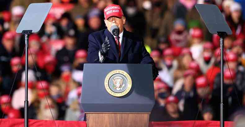 O presidente Donald Trump afirma que vai vencer de qualquer maneira (foto: Rey Del Rio/Getty Images/AFP)