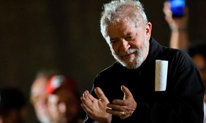Assim que recurso da defesa for analisado, Lula poderá ser preso(foto: Douglas Magno/AFP) Assim que recurso da defesa for analisado, Lula poderá ser preso(foto: Douglas Magno/AFP)