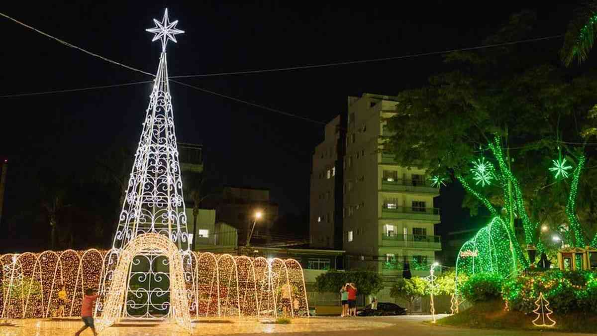 Prefeitura de Contagem inaugura o 'Natal de Luz' nesta sexta (25/11) -  Gerais - Estado de Minas