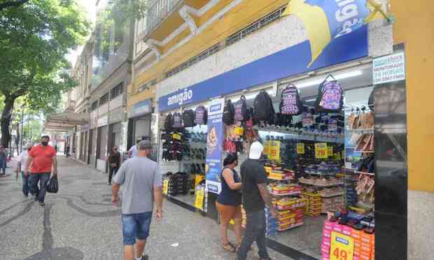 Veja como foi o primeiro dia de reabertura de parques e clubes em BH -  Gerais - Estado de Minas