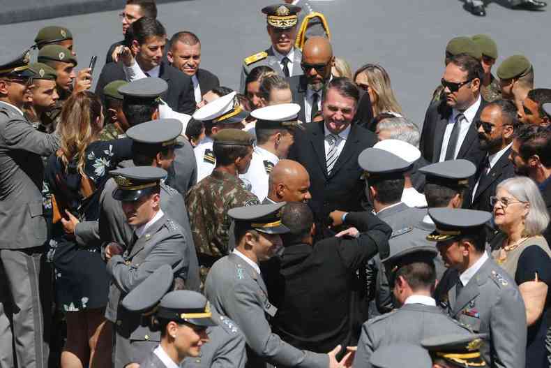 Bolsonaro falou em comemorao do 31 de maro, e depois voltou atrs, dizendo sobre ''rememorar'' o fato(foto: Fernando Frazao/Agencia Brasil)