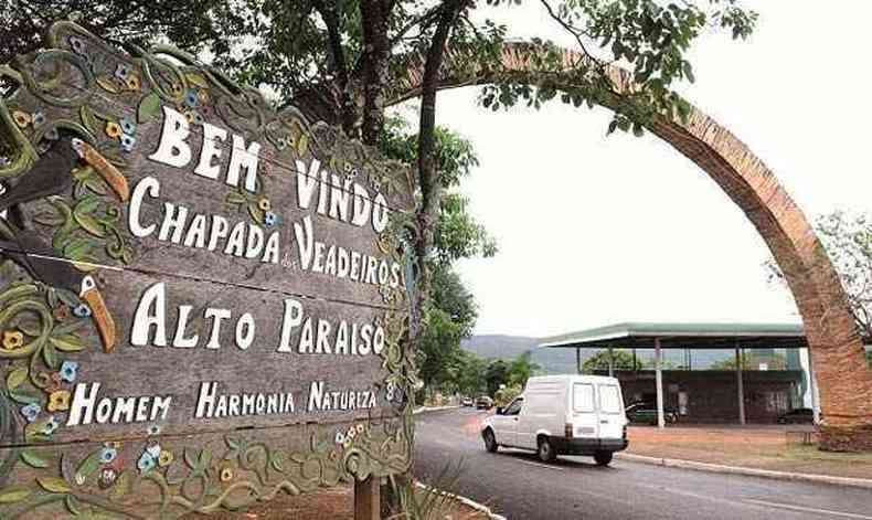 Durante a semana, beleza e tranquilidade: a cidade s v a agitao de forasteiros aos sbados, domingos e feriados (foto: Minervino Jnior/Encontro/DA Press)