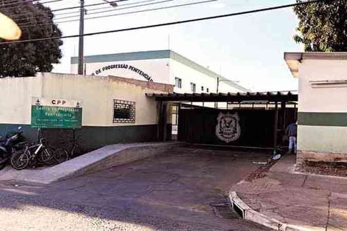 Centro de Progresso Penitenciria, no Setor de Indstria e Abastecimento: reforma inclui fiao para tevs(foto: Ronaldo de Oliveira/CB/D.A Press)