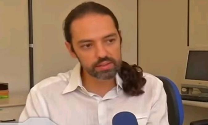 Rodrigo Fóscolo está internado no Hospital Felício Rocho, em Belo Horizonte(foto: Reproducao / TV UFMG/Dvilugacao) Rodrigo Fóscolo está internado no Hospital Felício Rocho, em Belo Horizonte(foto: Reproducao / TV UFMG/Dvilugacao)