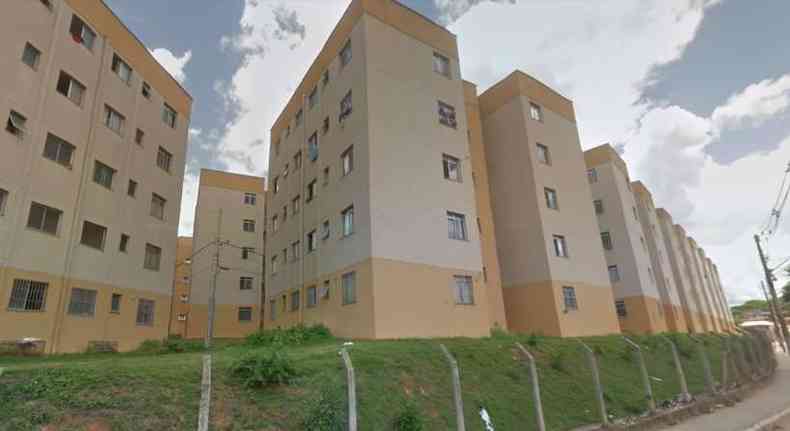 Vtimas foram mortas em um conjunto de prdios(foto: Google Street View/Reproduo)
