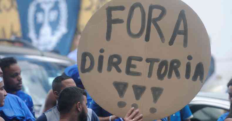 Rebaixamento do Cruzeiro para a Srie B do Campeonato Brasileiro marcou a temporada(foto: Leandro Couri/EM/D.A Press)