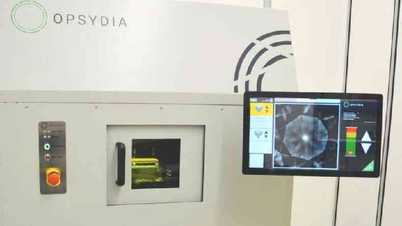 O equipamento a laser da Opsydia  capaz de fazer pequenas marcas sob a superfcie de um diamante(foto: Opsydia)