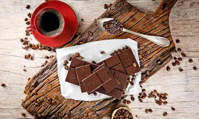 O chocolate amargo  o que proporciona benefcios  sade, por conter baixo teor de acar (foto: Thobias Almeida/Divulgao)
