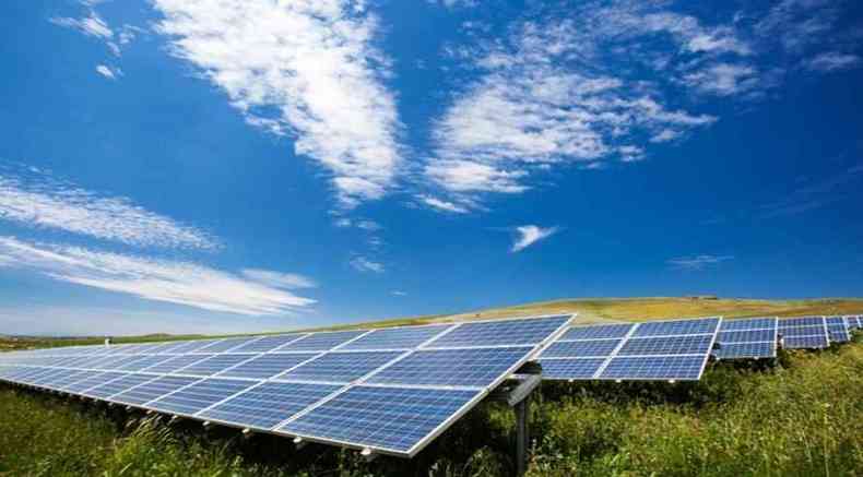 A energia solar é uma alternativa mais sustentável para geração de eletricidade; mercado cresce no país(foto: Thinkstock/Repdrodução)