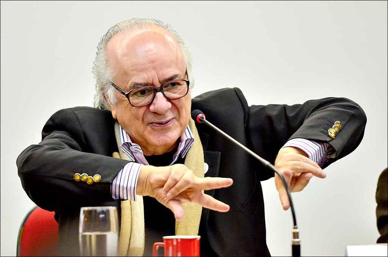Sociólogo Boaventura de Sousa Santos, que participa de conferência hoje em BH, questiona se a democracia tem futuro (foto: Reprodução/Internet) Sociólogo Boaventura de Sousa Santos, que participa de conferência hoje em BH, questiona se a democracia tem futuro (foto: Reprodução/Internet)