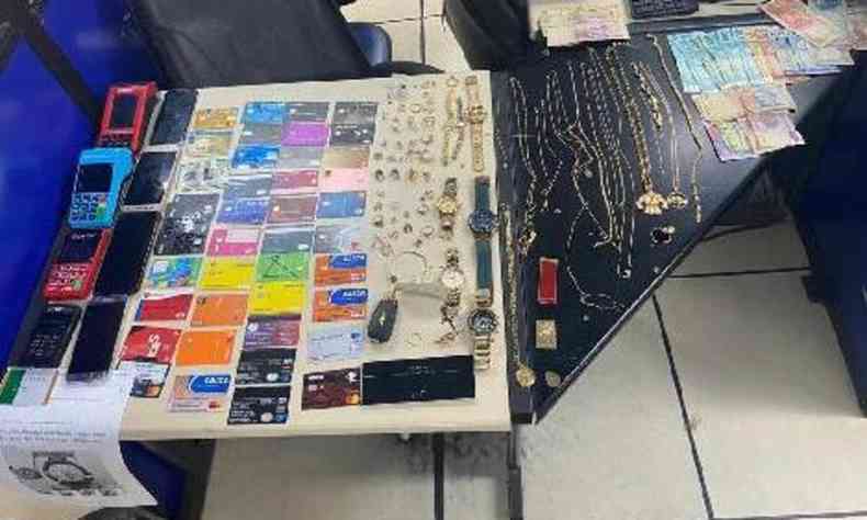 Registro da Polcia Civil do Estado do Rio de Janeiro de objetos furtados por falsa diarista