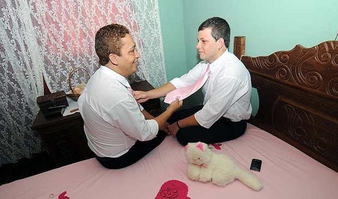 Wanderson Moura e Rodrigo Diniz Rebonato antes da cerimônia de casamento(foto: Gladyston Rodrigues/EM/D.A.Press) Wanderson Moura e Rodrigo Diniz Rebonato antes da cerimônia de casamento(foto: Gladyston Rodrigues/EM/D.A.Press)