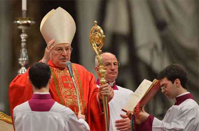 Cardeal emrito falou sobre unidade da Igreja em momento delicado(foto: AFP PHOTO / GABRIEL BOUYS )