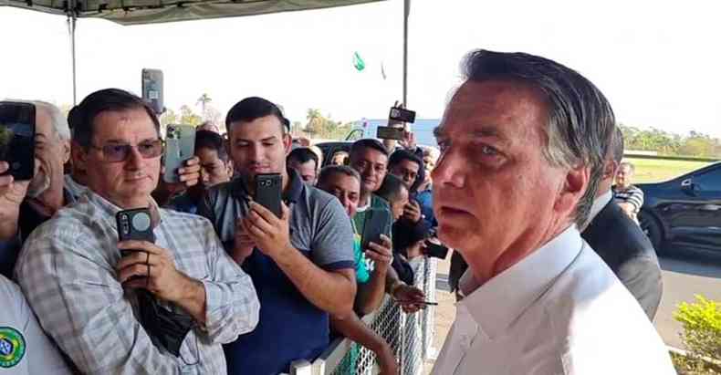 Empresrios querem discutir agenda sobre inovao, enquanto Bolsonaro antecipa campanha(foto: Facebook/reproduo)